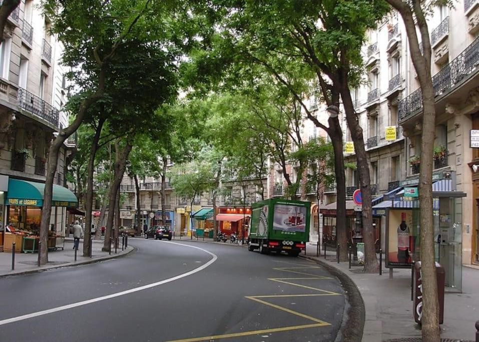 Sacre Petit Studio In The Coeur Of Montmartre Paris Exterior photo